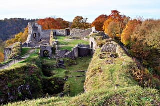 Kasteelruïnes van Logne