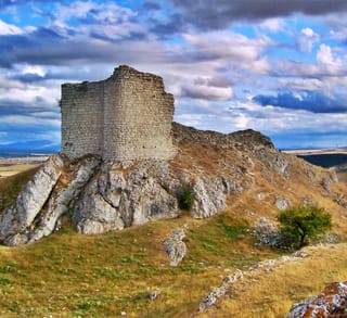 Monasterio de Rodilla Castle