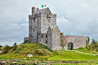 Dunguaire Castle