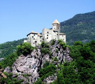 Karneid Castle 