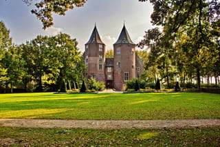 Dussen Castle
