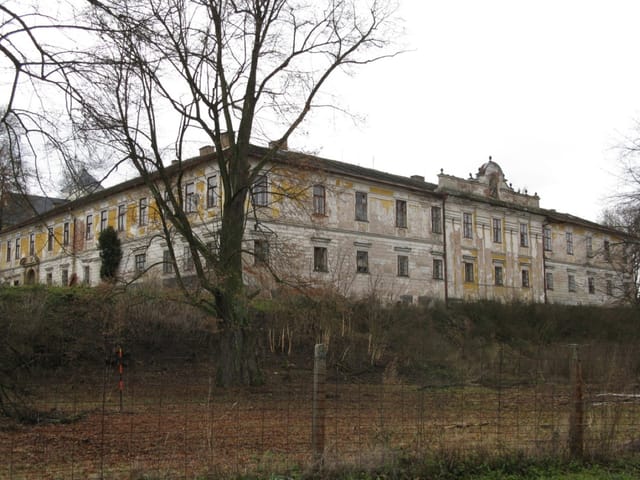 Biskupice Chateau