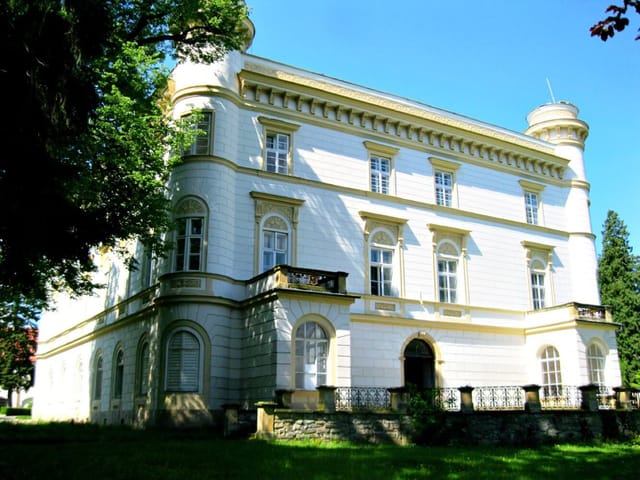 Chudobín Chateau