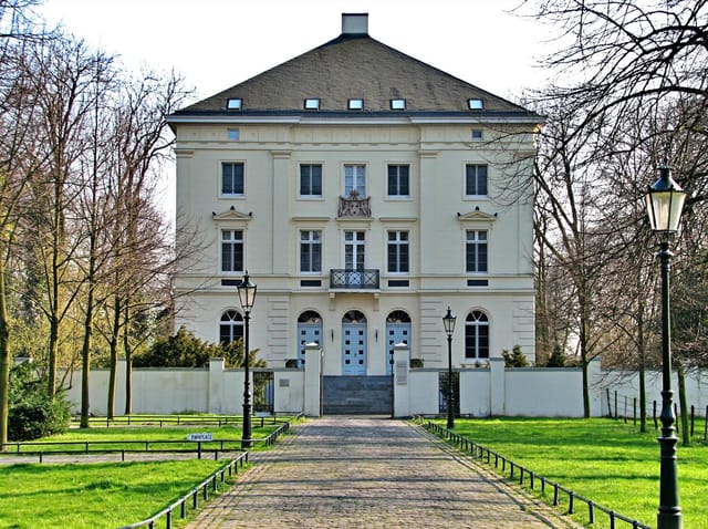 Mickeln House