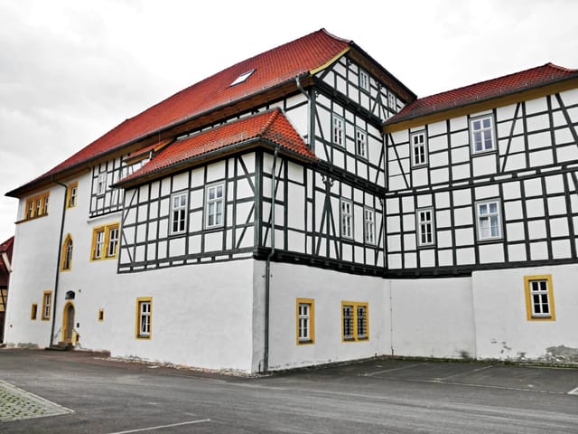 Behringen Castle