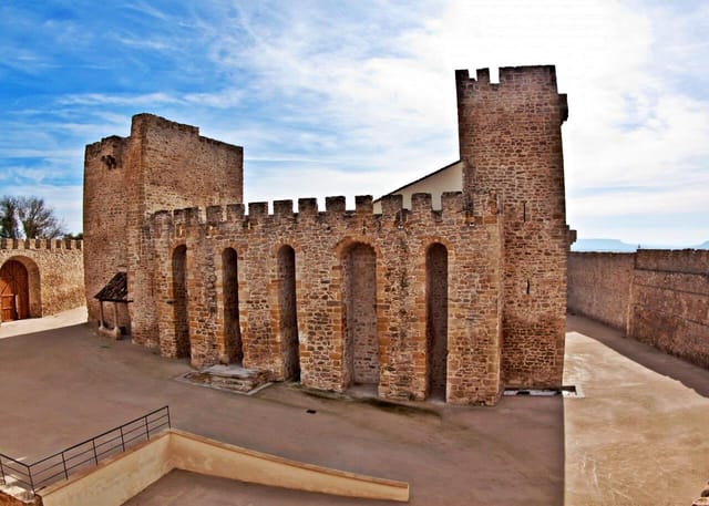 Lopera Castle