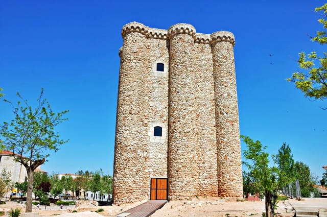 Villarejo de Salvanés Castle