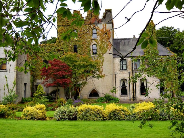 Barretstown Castle