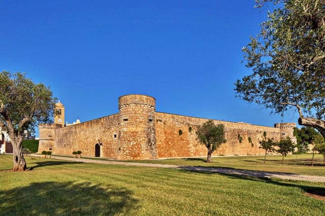 Castello di Caprarica
