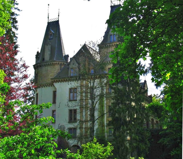 Meysembourg Castle