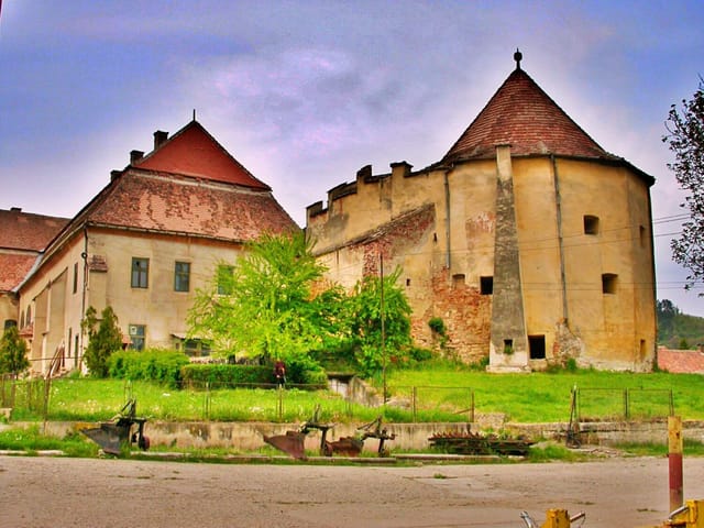 Apafi castle
