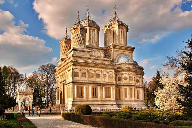 Curtea de Argeș Cathedral