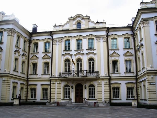 Klov Palace